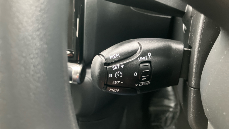 Citroen C3 1.2 PureTech Plus 5dr Petrol Hatchback